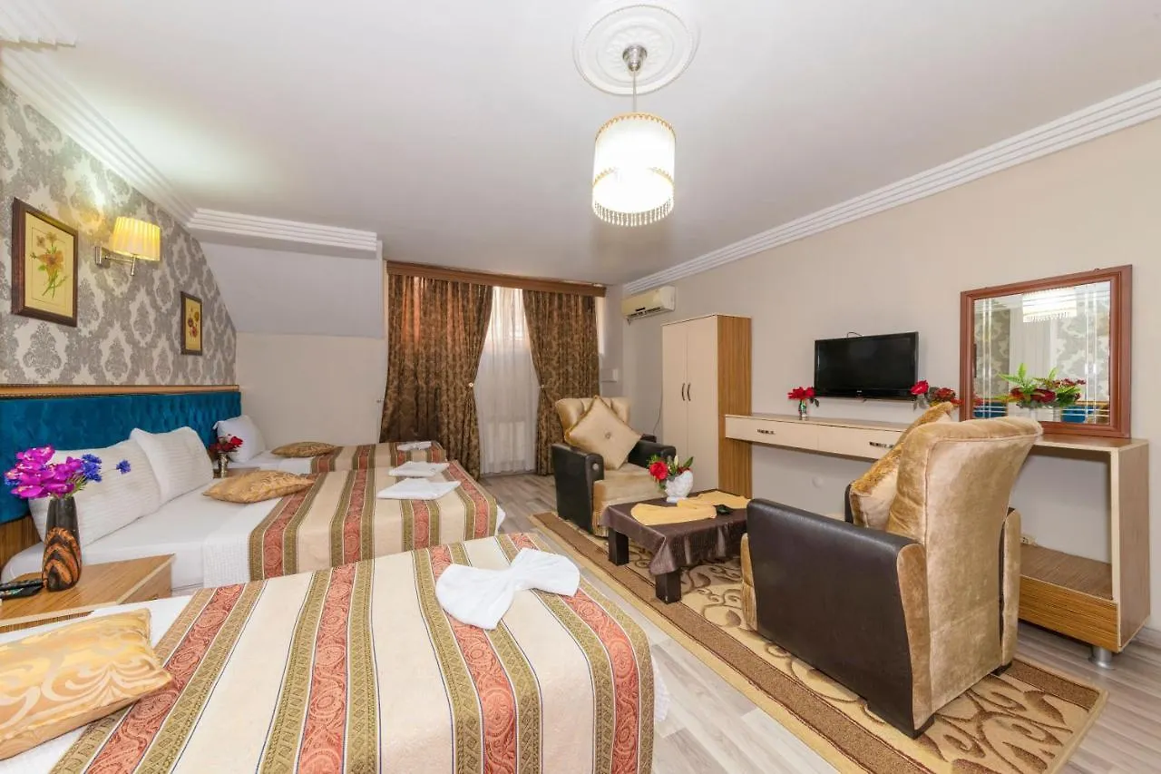 Ista Palace Hotel Istanbul 3*,
